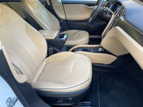 2012 Tesla Model S Performance