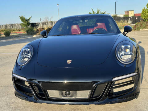 2017 Porsche 911 Carrera GTS