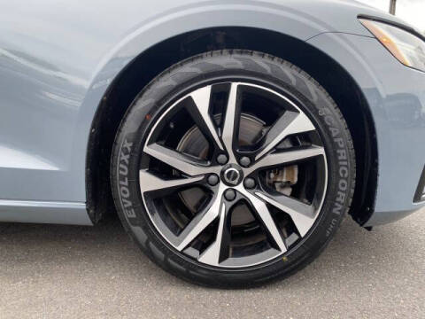 2023 Volvo S60