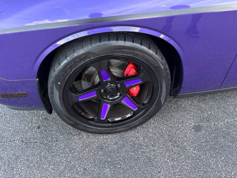 2010 Dodge Challenger SRT8