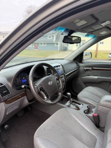 2011 Hyundai Santa Fe SE