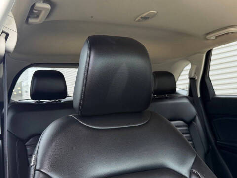 2020 Ford Edge SEL
