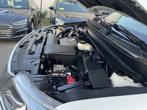 2015 Nissan Pathfinder Platinum