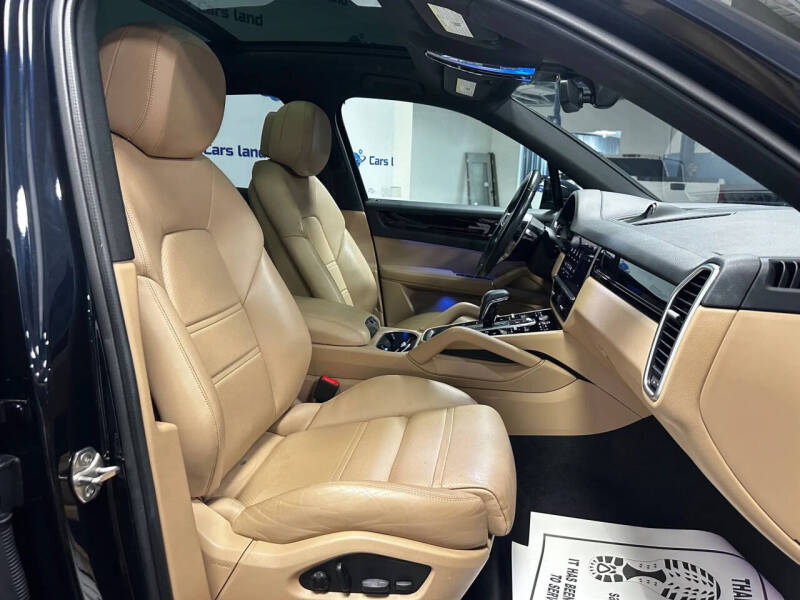 2022 Porsche Cayenne