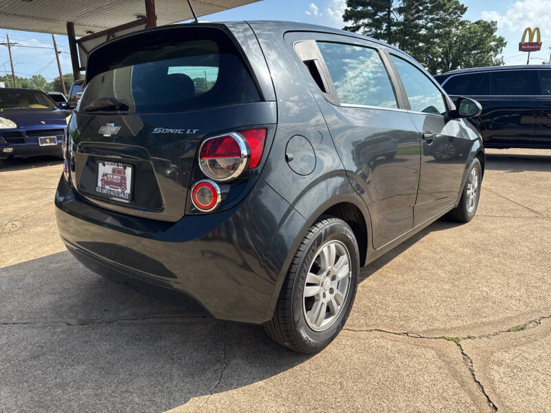 2015 Chevrolet Sonic LT Auto