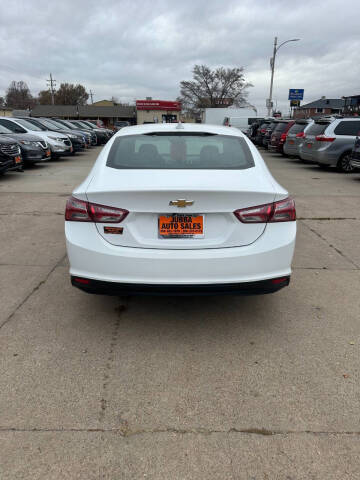 2022 Chevrolet Malibu LT