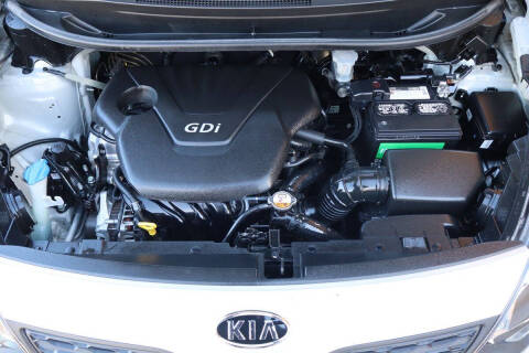 2012 Kia Rio 5-Door LX