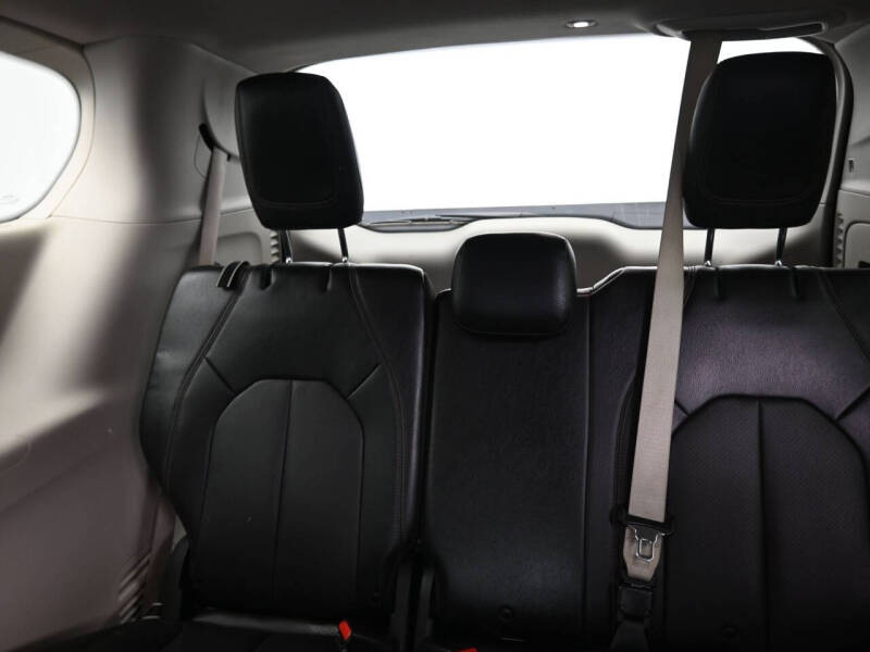 2020 Chrysler Pacifica Touring L Plus