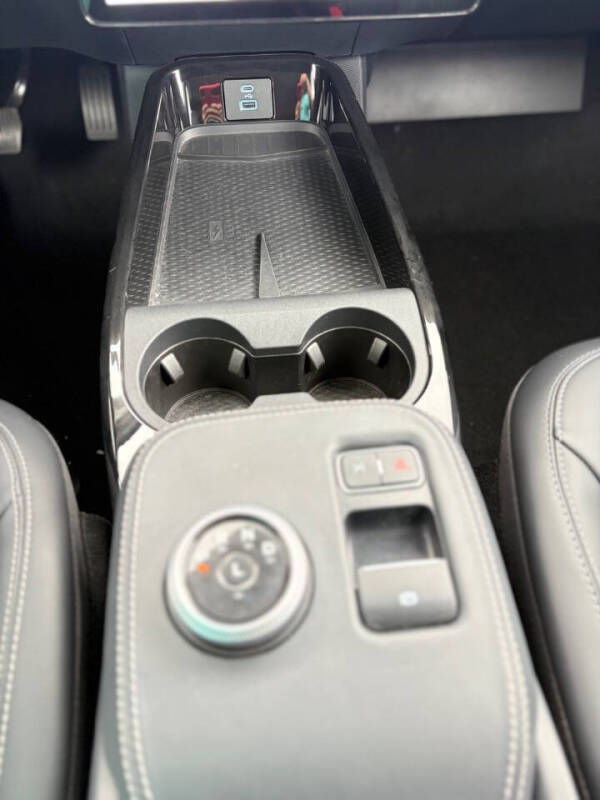 2024 Ford Mustang Mach-E Select