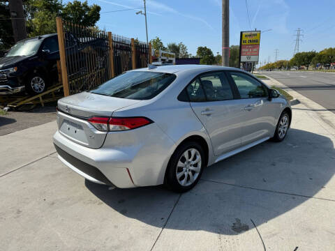 2022 Toyota Corolla LE