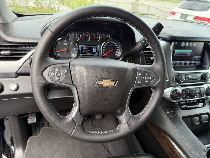 2020 Chevrolet Suburban LT