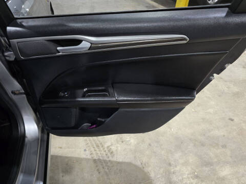 2020 Ford Fusion SEL