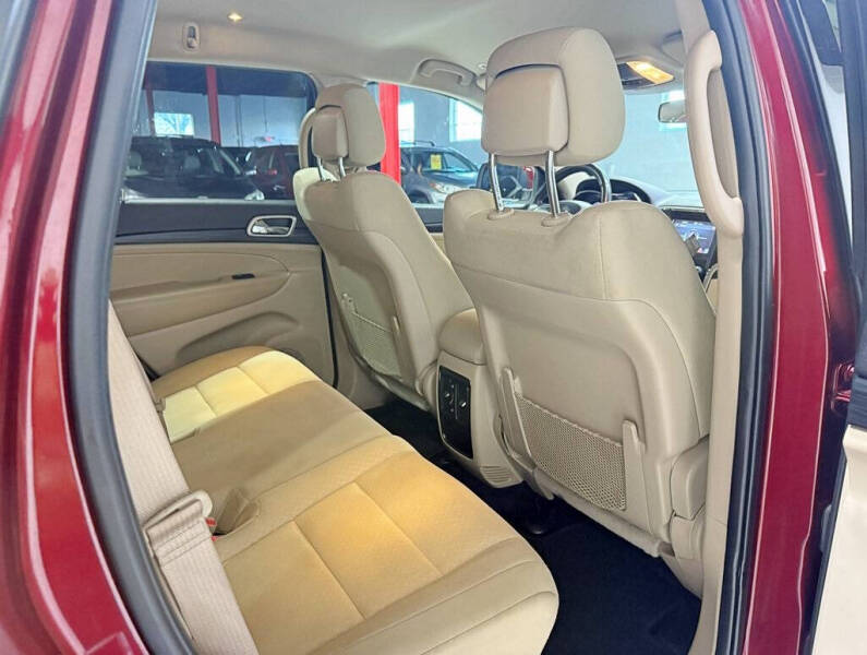 2019 Jeep Grand Cherokee Laredo E