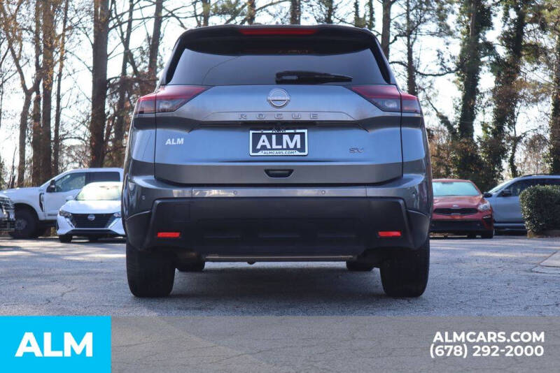 2024 Nissan Rogue SV