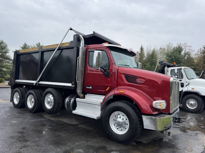 2021 Peterbilt 567