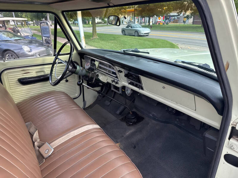 1969 Ford F-100