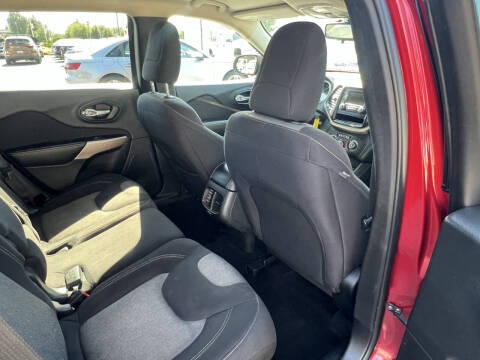 2017 Jeep Cherokee Sport Altitude