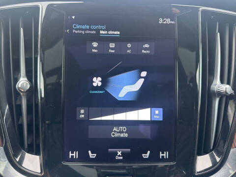 2021 Volvo S60 T5 Momentum