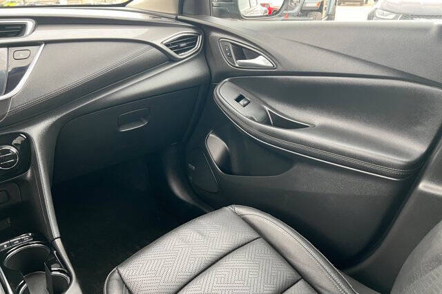 2022 Buick Encore GX Essence