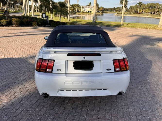 2001 Ford Mustang