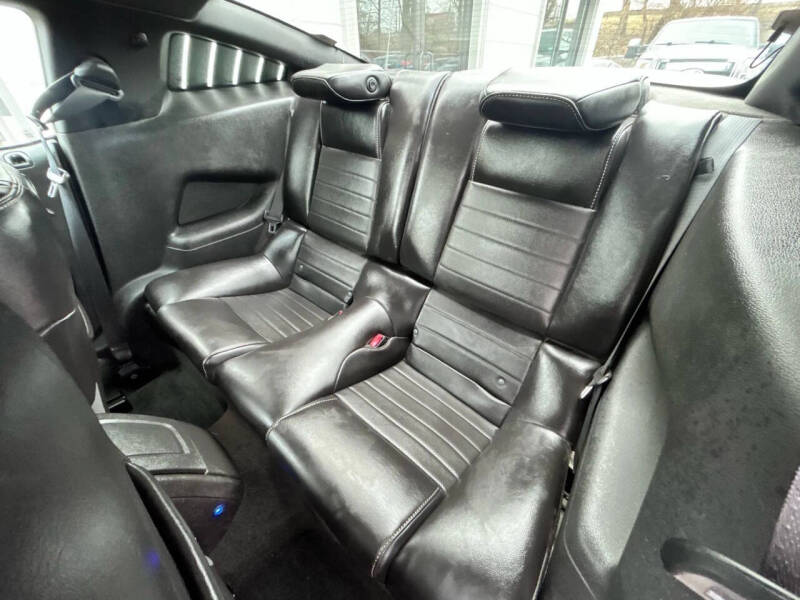 2013 Ford Mustang V6 Premium