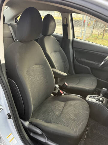 2022 Mitsubishi Mirage G4 SE