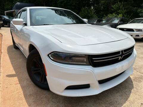 2015 Dodge Charger for sale at Gwinnett Luxury Motors in Buford GA