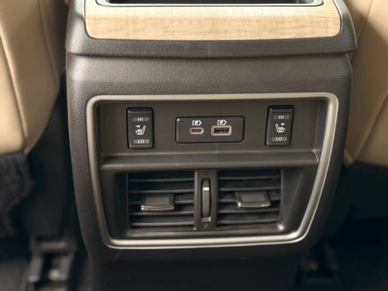 2022 Nissan Murano SL