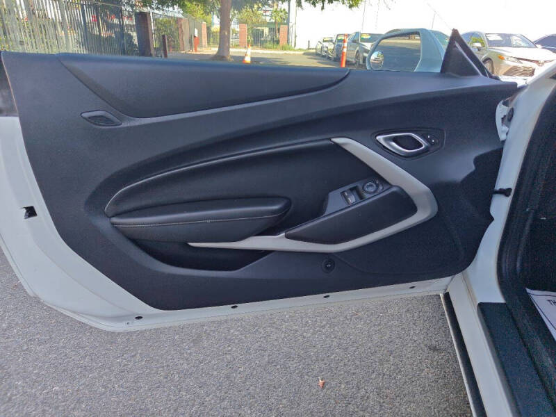 2023 Chevrolet Camaro LT1