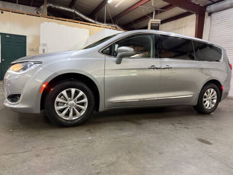 2018 Chrysler Pacifica Touring L