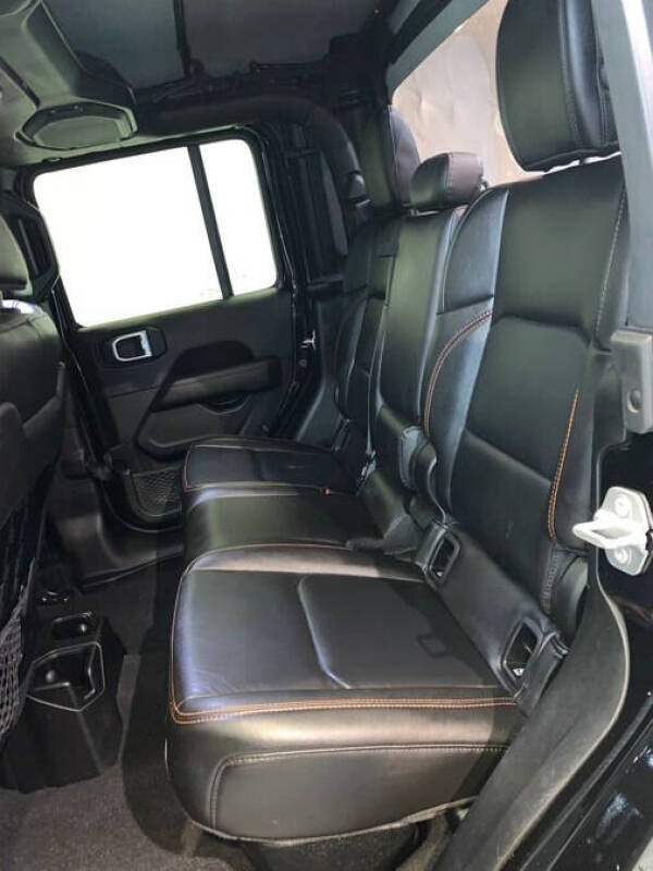 2021 Jeep Gladiator Mojave