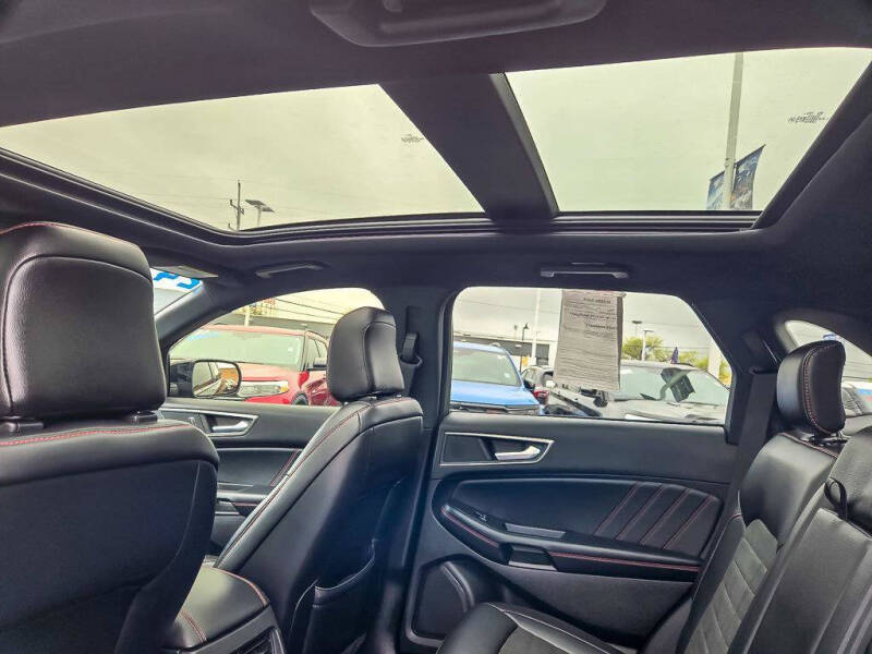 2024 Ford Edge ST-Line