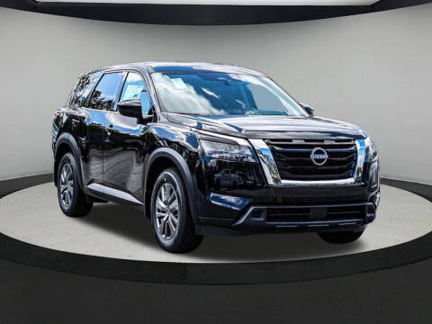 2025 Nissan Pathfinder S