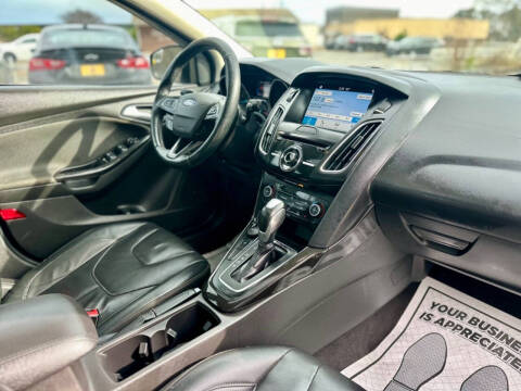 2018 Ford Focus Titanium