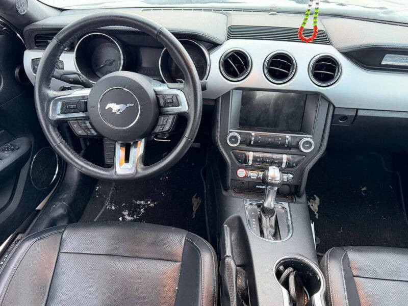 2017 Ford Mustang EcoBoost Premium