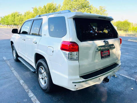 2011 Toyota 4Runner SR5