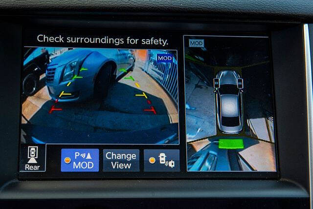 2017 Infiniti Q50 Hybrid Premium