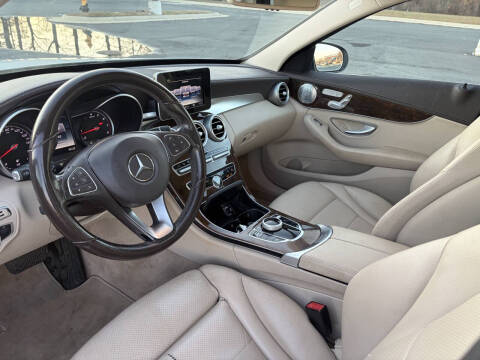 2017 Mercedes-Benz C-Class C 300 Luxury 4MATIC