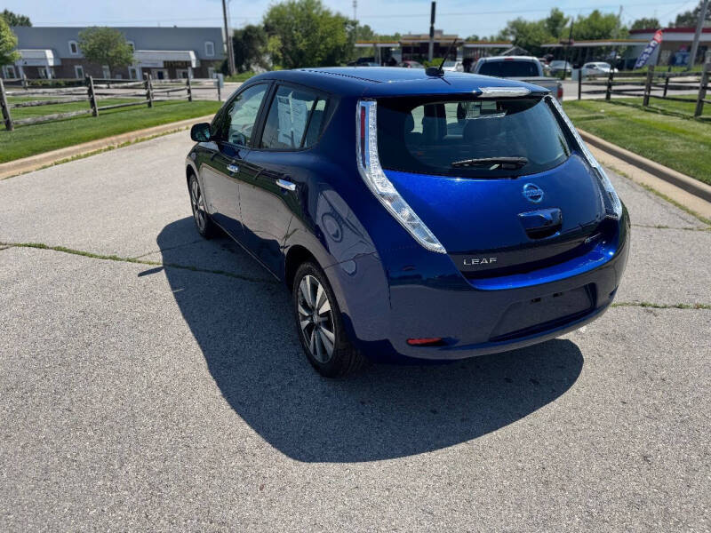 2016 Nissan LEAF SL