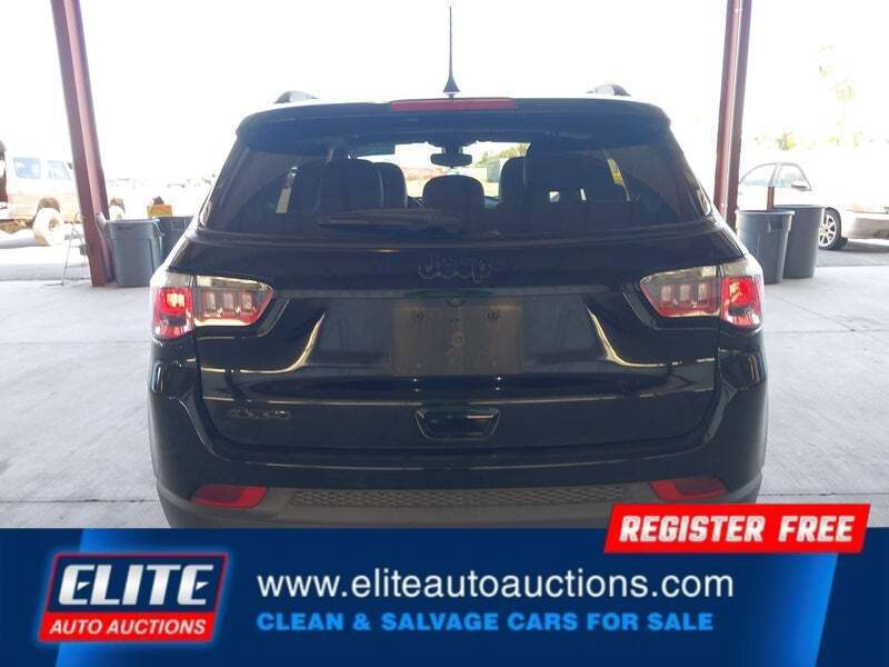 Black 2019 Jeep Compass Altitude 4x4 Altitude 4dr SUV 32