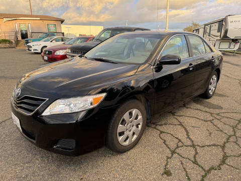 2010 Toyota Camry for sale at Deruelle's Auto Sales in Shingle Springs CA