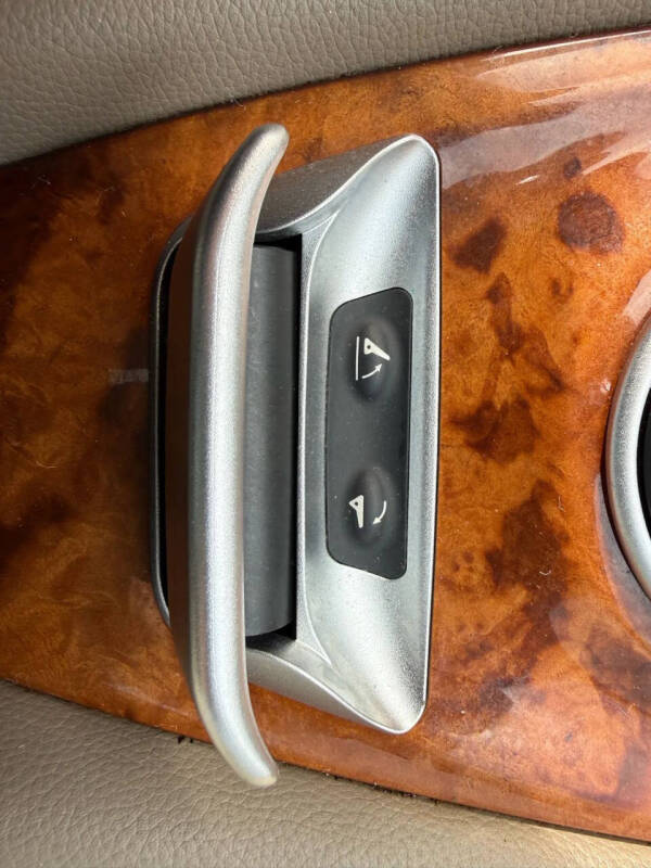 2009 Mercedes-Benz SL-Class SL 550