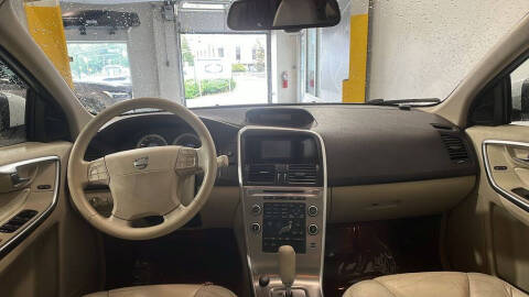 2010 Volvo XC60 T6