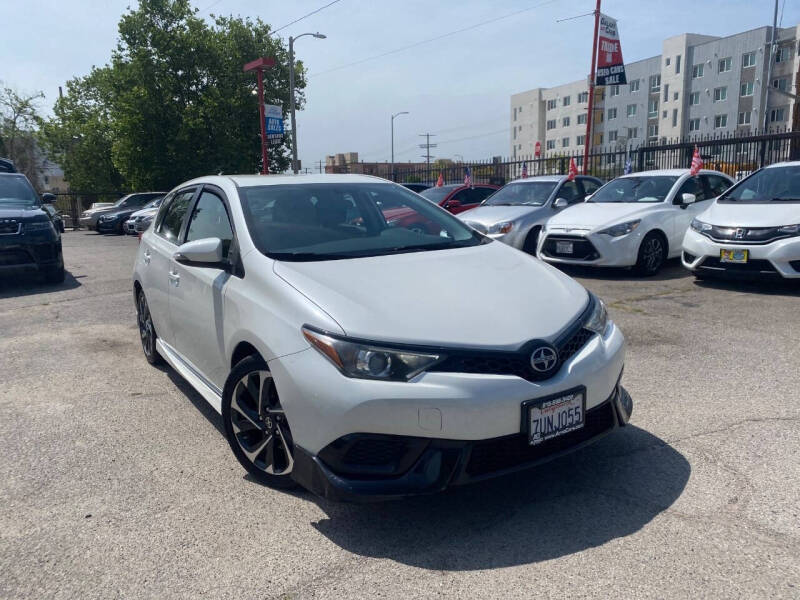 2016 Scion iM