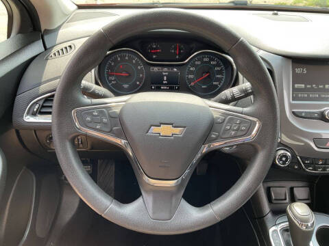 2018 Chevrolet Cruze LT Auto