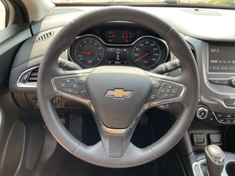 2018 Chevrolet Cruze LT Auto
