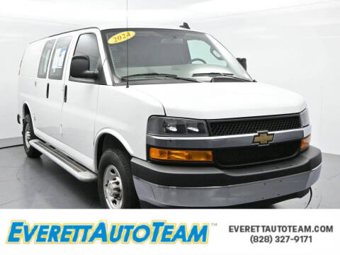 2024 Chevrolet Express 2500
