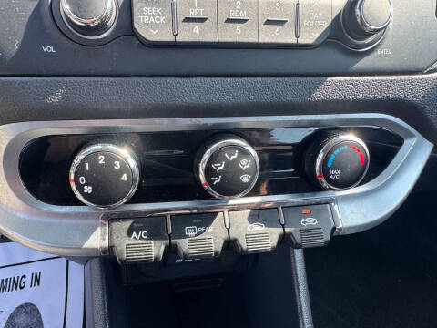 2015 Kia Rio 5-Door LX