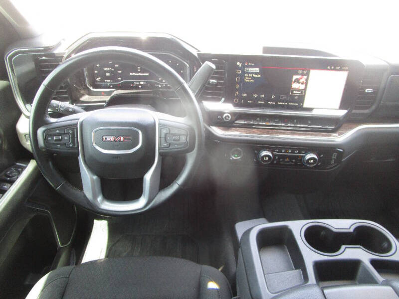 2024 GMC Sierra 1500