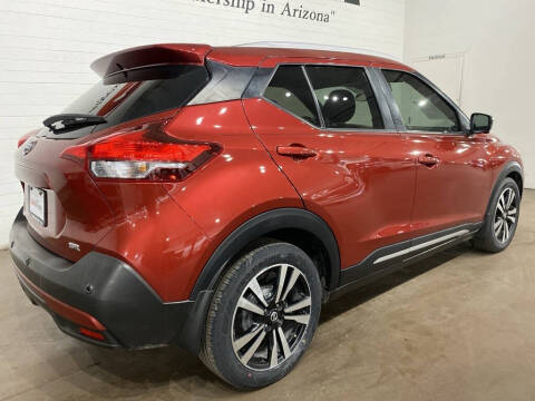 2020 Nissan Kicks SR